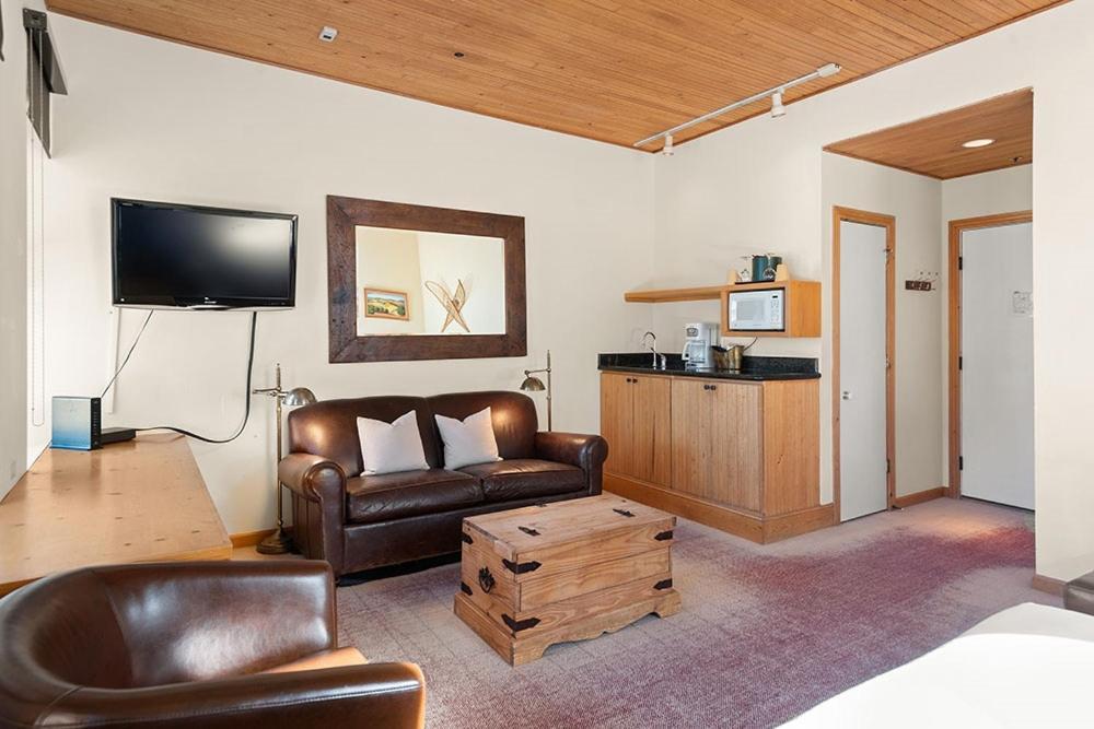Independence Square Unit 313, Downtown Hotel Room In Aspen With Rooftop Hot Tub מראה חיצוני תמונה