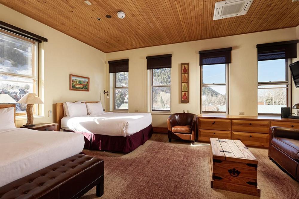 Independence Square Unit 313, Downtown Hotel Room In Aspen With Rooftop Hot Tub מראה חיצוני תמונה